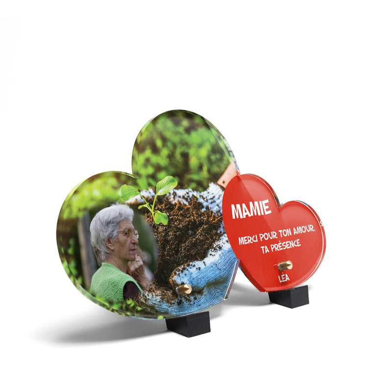Plaque funéraire jardiniere-qui-plante-des-legumes-double-coeur 15 Plaquedeces.fr