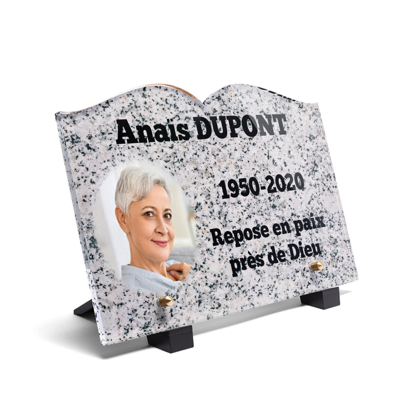 Plaque funéraire livre-granite-gris-forme-livre 1 Plaquedeces.fr