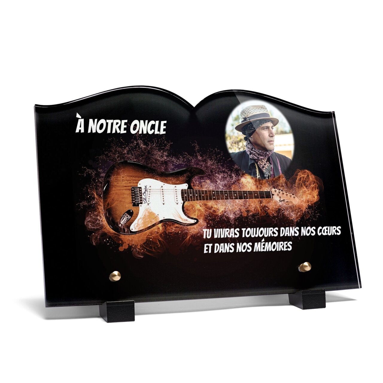 Guitare électrique en feu forme livre