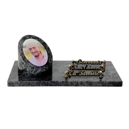 Plaque funéraire medaillon-sur-presentoir 22 Plaquedeces.fr
