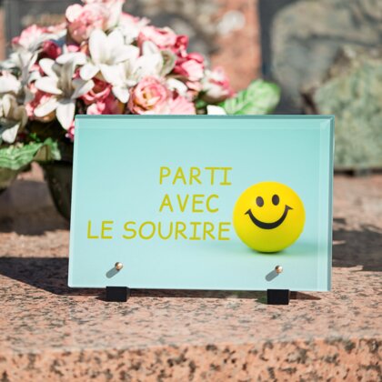 Plaque funéraire smiley-drole 24 Plaquedeces.fr
