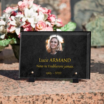 Plaque funéraire marbre-noir 2 Plaquedeces.fr
