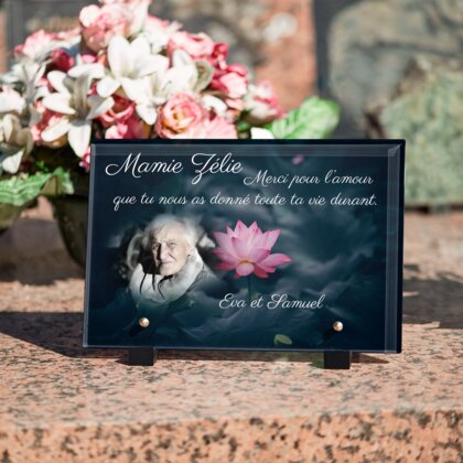 Plaque funéraire lotus-symbole-bouddhiste 9 Plaquedeces.fr
