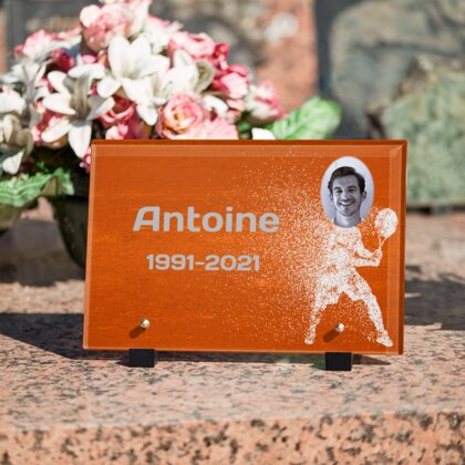 Plaque funéraire particules-de-tennisman 25 Plaquedeces.fr
