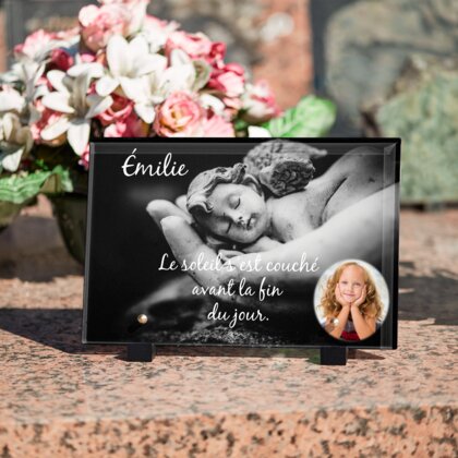 Plaque funéraire ange-sur-main 16 Plaquedeces.fr
