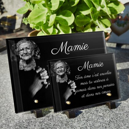 Plaque funéraire priere-mains-liees 27 Plaquedeces.fr
