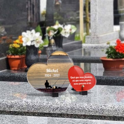 Plaque funéraire pecheur-au-bord-de-mer-forme-double-coeur 15 Plaquedeces.fr
