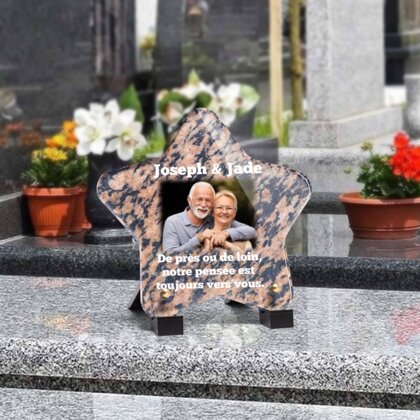 Plaque funéraire livre-granit-rose-forme-etoile 10 Plaquedeces.fr
