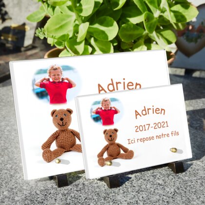 Plaque funéraire ourson-en-laine 4 Plaquedeces.fr
