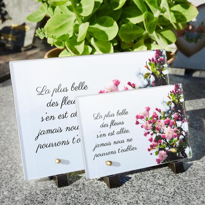 Plaque funéraire arbre-fleurs 26 Plaquedeces.fr
