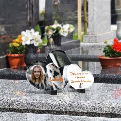 Plaque funéraire patte-de-chat-forme-double-coeur 14 Plaquedeces.fr
