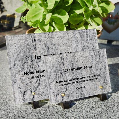 Plaque funéraire granit-viscount-blanc 29 Plaquedeces.fr
