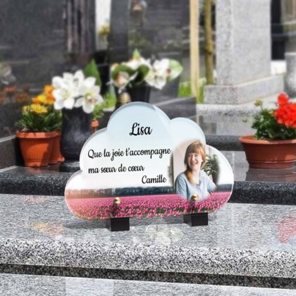 Plaque funéraire champ-de-tulipes-forme-nuage 1 Plaquedeces.fr
