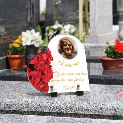 Plaque funéraire mur-de-roses-forme-coeur 16 Plaquedeces.fr
