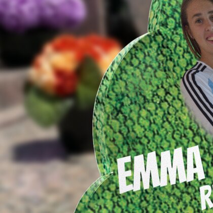 Plaque funéraire ballon-de-football-forme-nuage 11 Plaquedeces.fr
