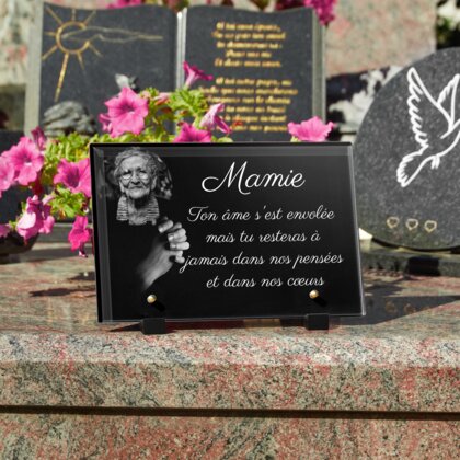 Plaque funéraire priere-mains-liees 28 Plaquedeces.fr
