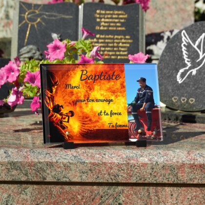 Plaque funéraire flammes-et-pompier 4 Plaquedeces.fr
