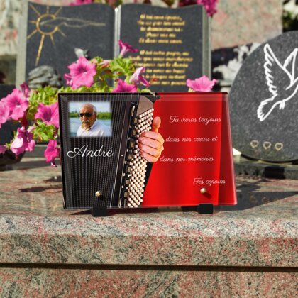 Plaque funéraire accordeon-rideau-rouge 16 Plaquedeces.fr
