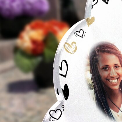 Plaque funéraire cadre-coeurs-forme-nuage 15 Plaquedeces.fr
