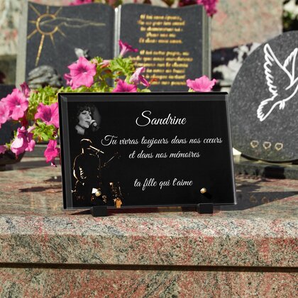 Plaque funéraire chanteur-sur-scene 19 Plaquedeces.fr
