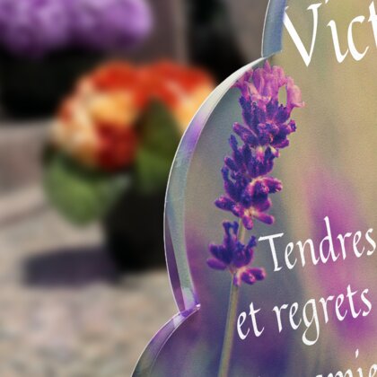 Plaque funéraire lavande-au-soleil-forme-nuage 12 Plaquedeces.fr
