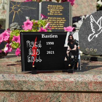 Plaque funéraire rock-eclair 13 Plaquedeces.fr
