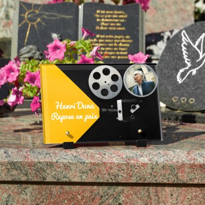 Plaque funéraire cinema-projecteur 21 Plaquedeces.fr
