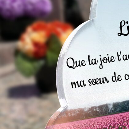 Plaque funéraire champ-de-tulipes-forme-nuage 17 Plaquedeces.fr

