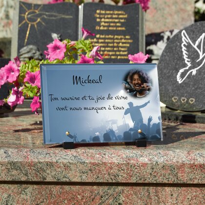 Plaque funéraire chanteur-en-concert 6 Plaquedeces.fr
