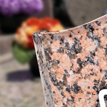 Plaque funéraire livre-granit-rose-forme-livre 10 Plaquedeces.fr
