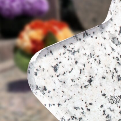 Plaque funéraire livre-granite-gris-forme-etoile 17 Plaquedeces.fr
