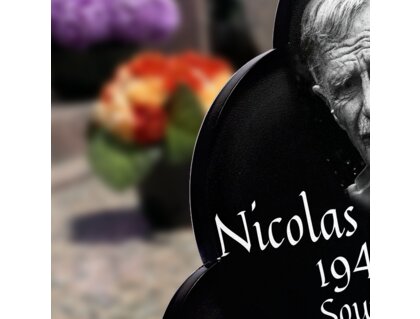 Plaque funéraire magnifiques-orchidees-forme-nuage 17 Plaquedeces.fr
