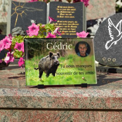 Plaque funéraire plaque-funeraire-sanglier 8 Plaquedeces.fr
