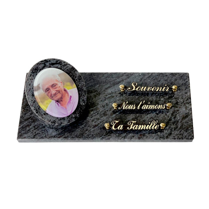 Plaque funéraire medaillon-sur-presentoir 12 Plaquedeces.fr
