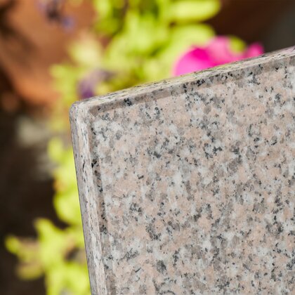 Plaque funéraire granit-rose-pastel 11 Plaquedeces.fr
