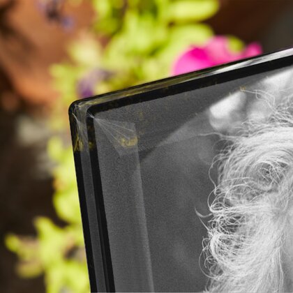 Plaque funéraire livre-marbre-noir-et-or 29 Plaquedeces.fr
